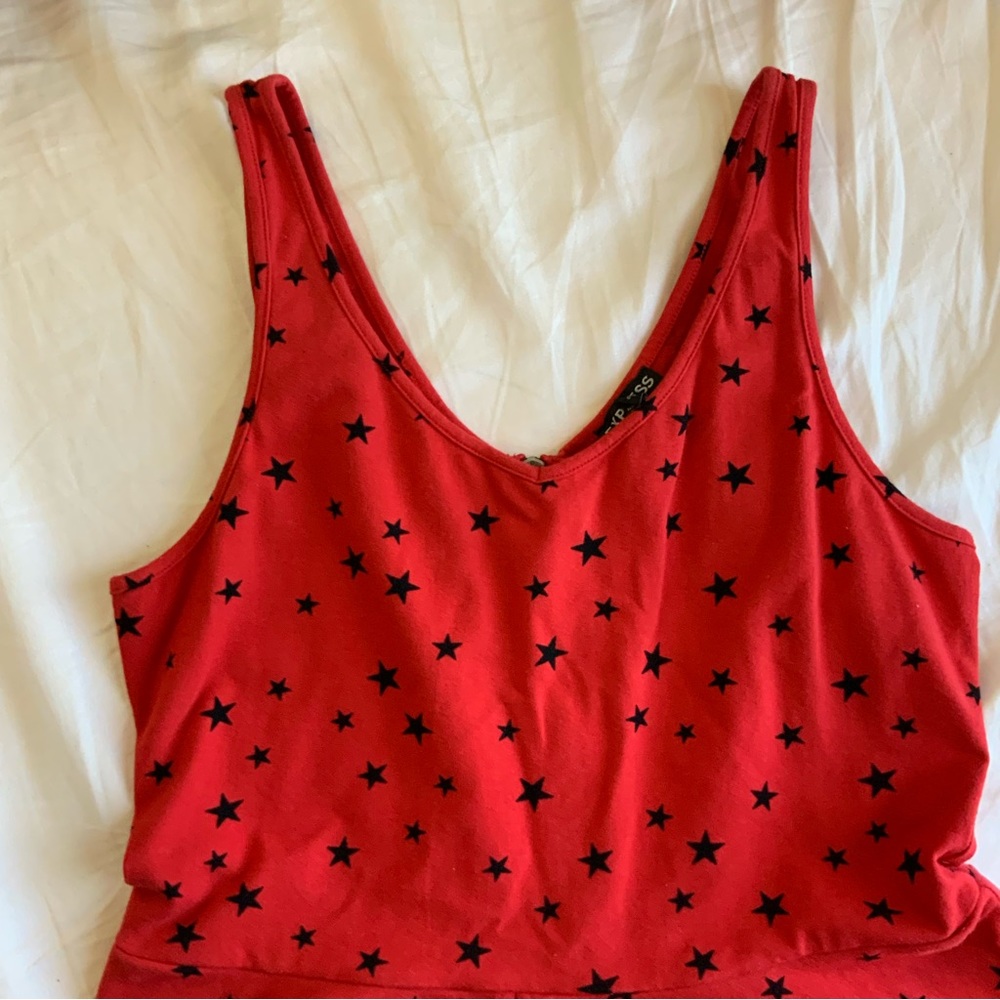 Express Peplum Red & Black Starry Women’s Top - Picture 2 of 7